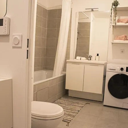 Apartment Superbe Entre Paris Et Disneyland Gagny