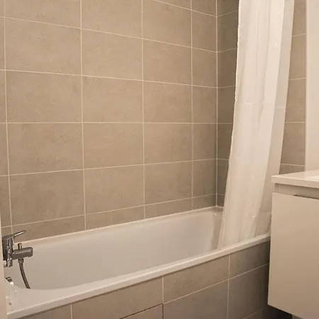 Apartment Superbe Entre Paris Et Disneyland Gagny